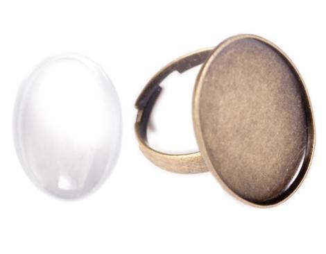 ANILLO CAMAFEO CON CABUCHON CRISTAL DE 30X40MM COLOR ORO VIEJO REF. 99489C-AG
