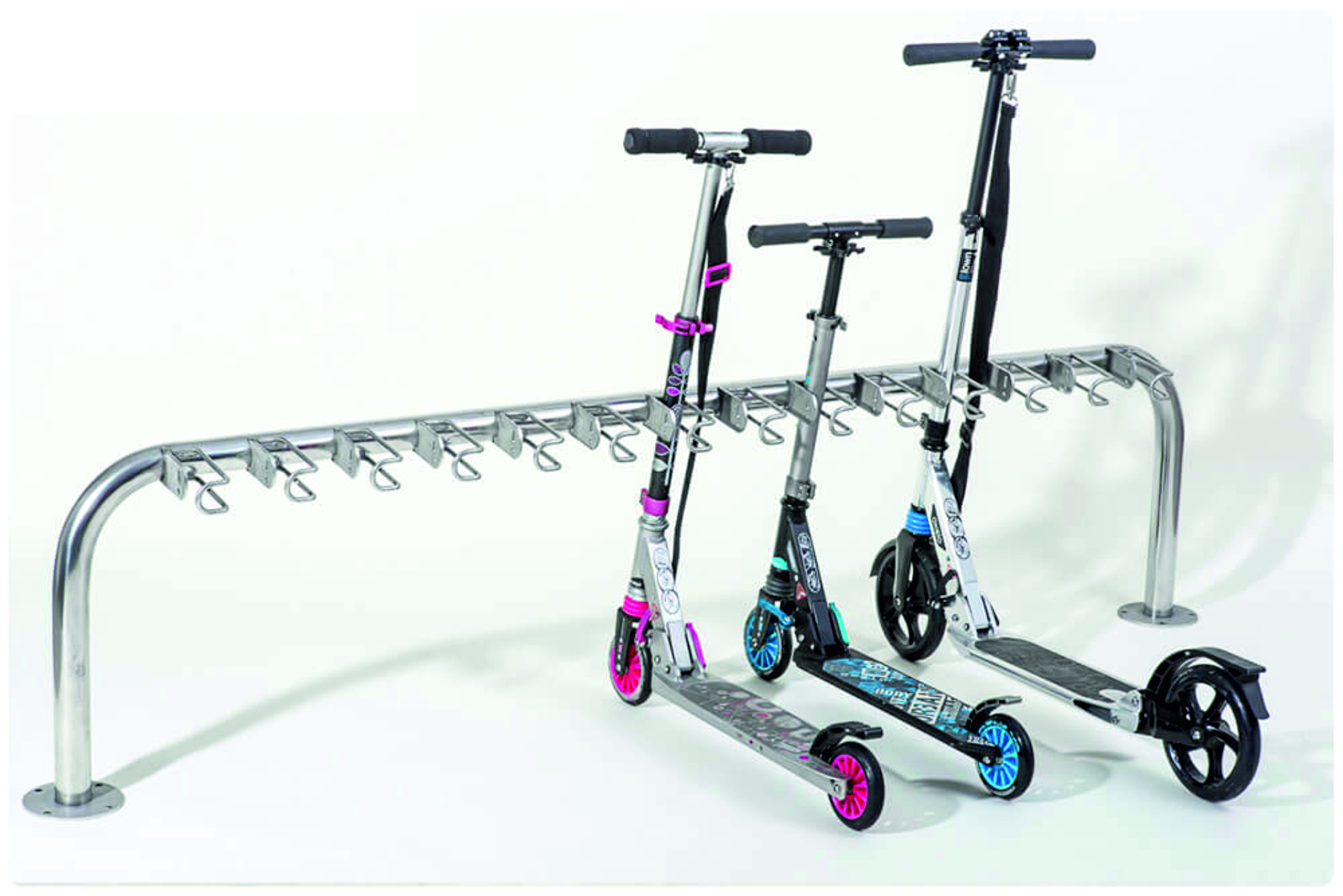 APARCA PATINETES METALICO DE 14 PLAZAS