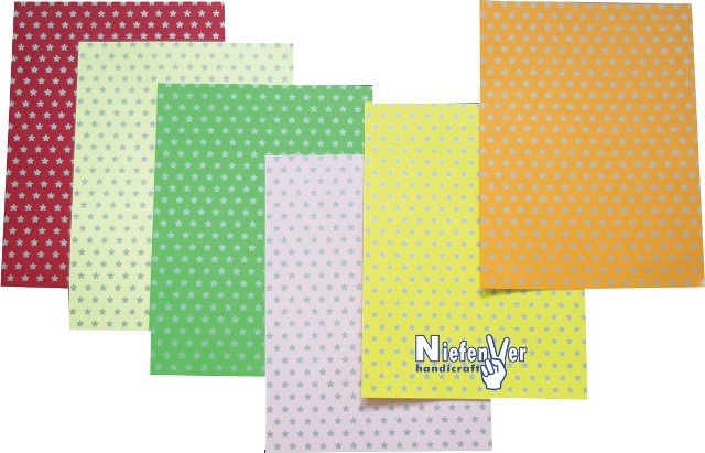 CARTON ESTRELLAS PARA DECORAR BOLSA 12 LAMINAS 24X32 CM COLOR PLATA REF. 1000116
