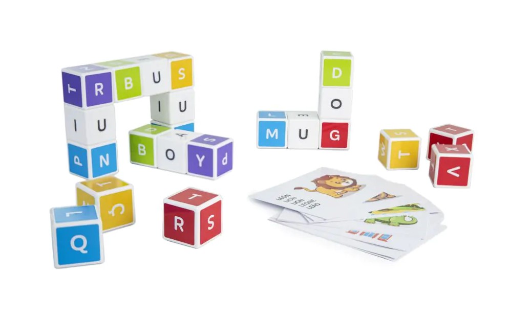 GEOMAG CUBOS LETRAS MAGNÉTICO MINILAND