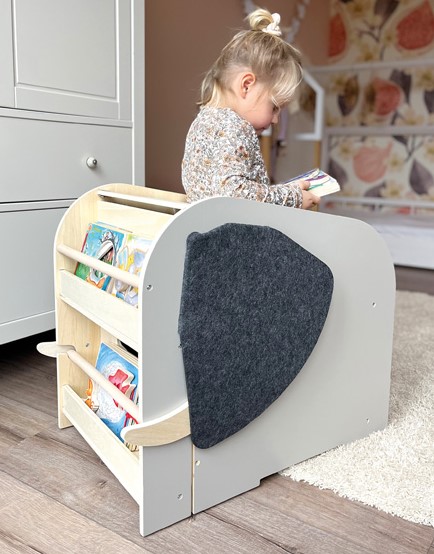 LIBRERIA + CAJON PARA JUGUETES CON ASIENTO Y RUEDAS ELEFANTE COLOR MADERA 63X51X41CM