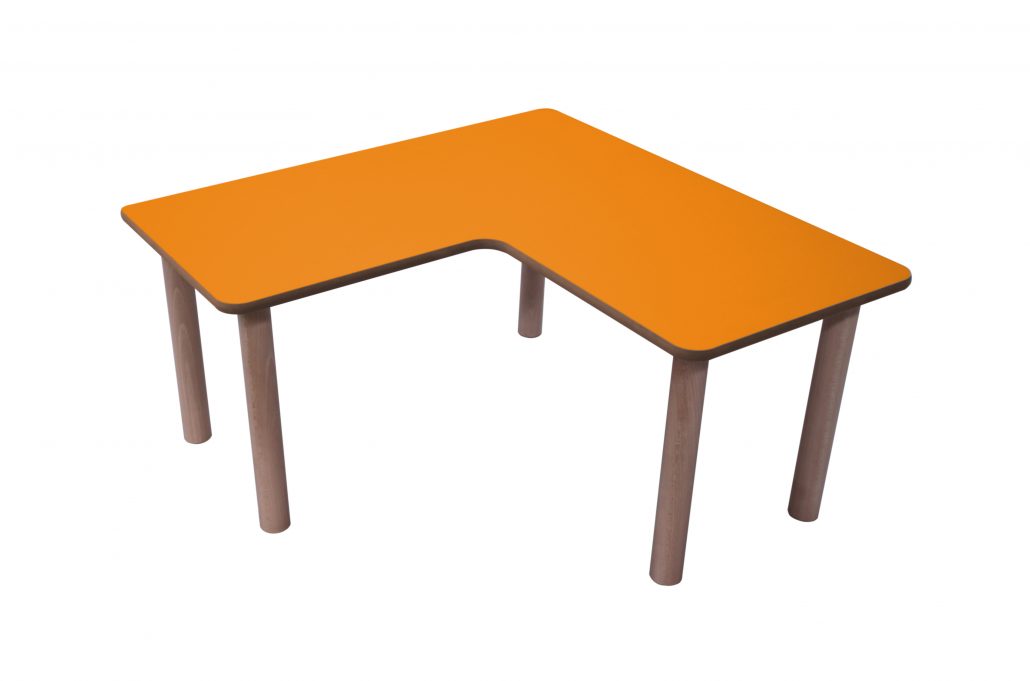 MESA INFANTIL FORMA "L" 90X90CM